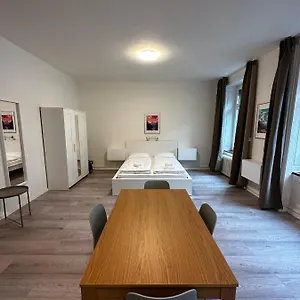 Hitrental Seefeld - Kreuzstrasse Zurich
